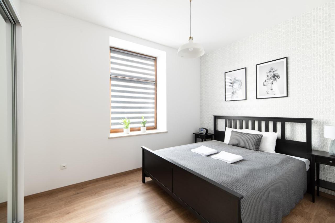 Neo Unique & Bright Apartments, Free Parking, 15Min Old Town & Kazimierz - By Homelike Краків Екстер'єр фото