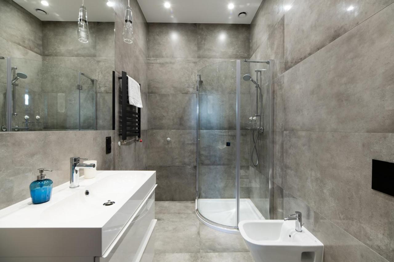 Neo Unique & Bright Apartments, Free Parking, 15Min Old Town & Kazimierz - By Homelike Краків Екстер'єр фото