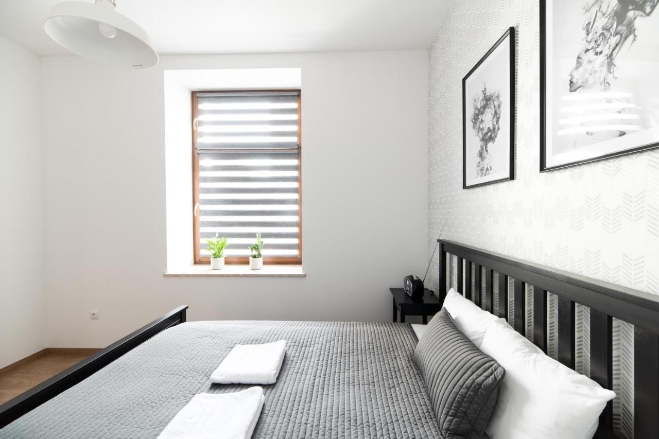 Neo Unique & Bright Apartments, Free Parking, 15Min Old Town & Kazimierz - By Homelike Краків Екстер'єр фото