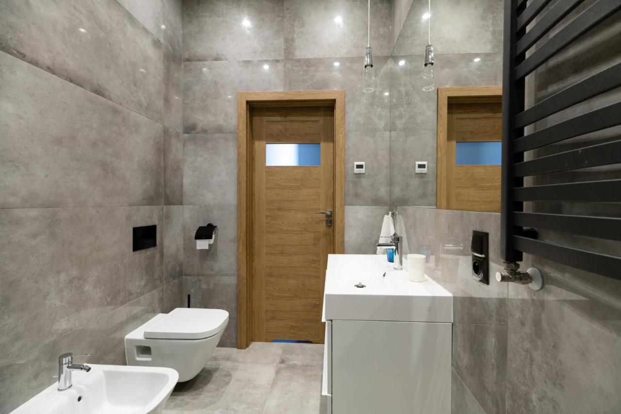 Neo Unique & Bright Apartments, Free Parking, 15Min Old Town & Kazimierz - By Homelike Краків Екстер'єр фото